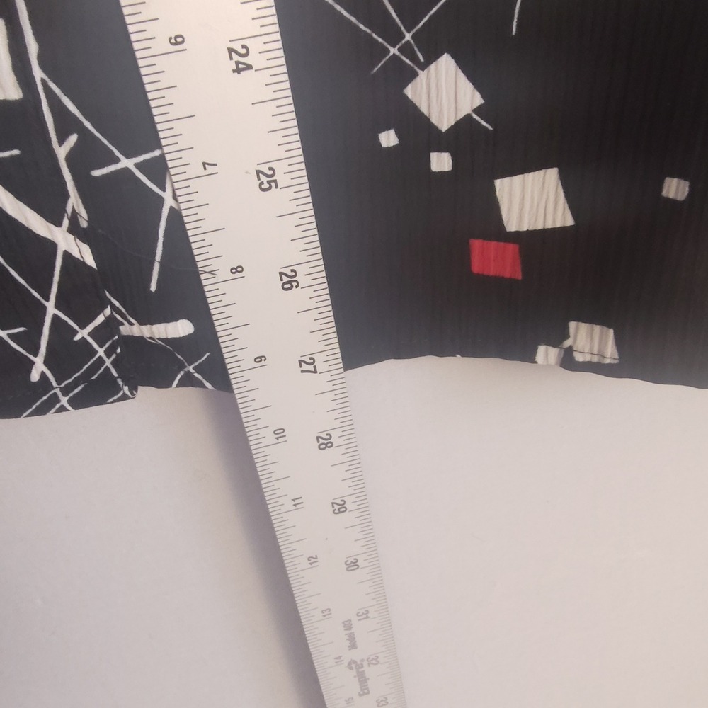 White Stag Womens 1X 16W Black Geometric Abstract Print Layered Blouse Tank Top - Picture 9 of 10